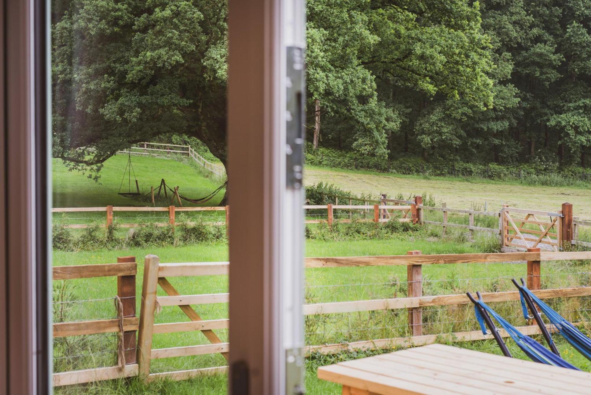 The Hideaway At Hiddenwood Glamping Hotel Corsley Eksteriør billede