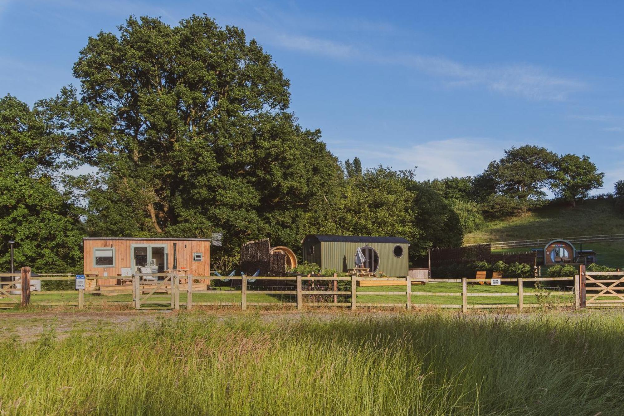 The Hideaway At Hiddenwood Glamping Hotel Corsley Eksteriør billede